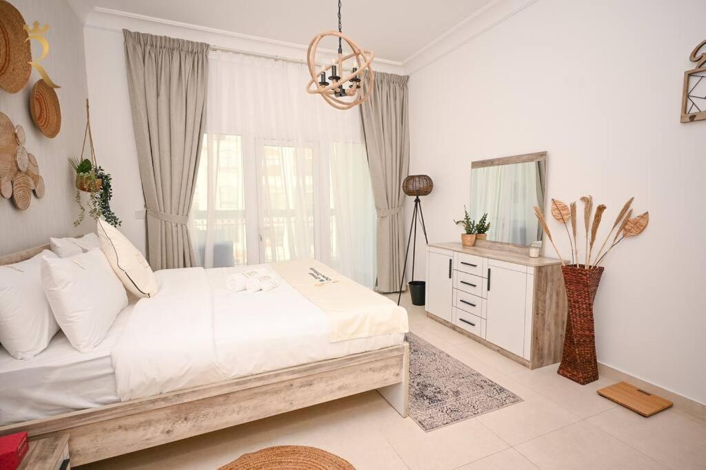 Yas Natura Bliss 1Br Apartment Абу Даби Екстериор снимка