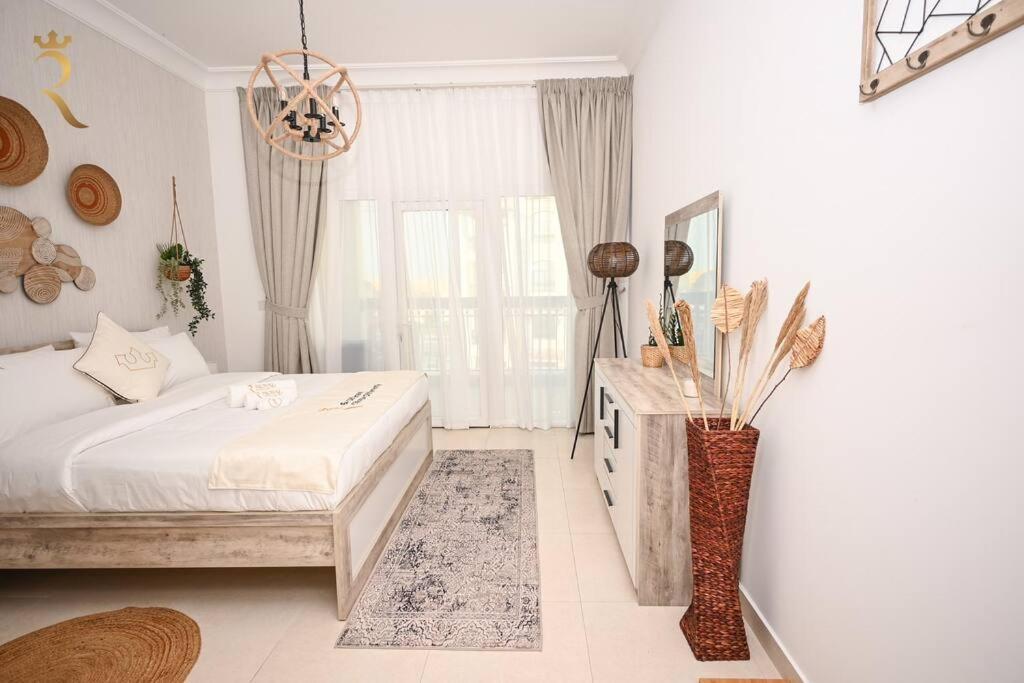 Yas Natura Bliss 1Br Apartment Абу Даби Екстериор снимка