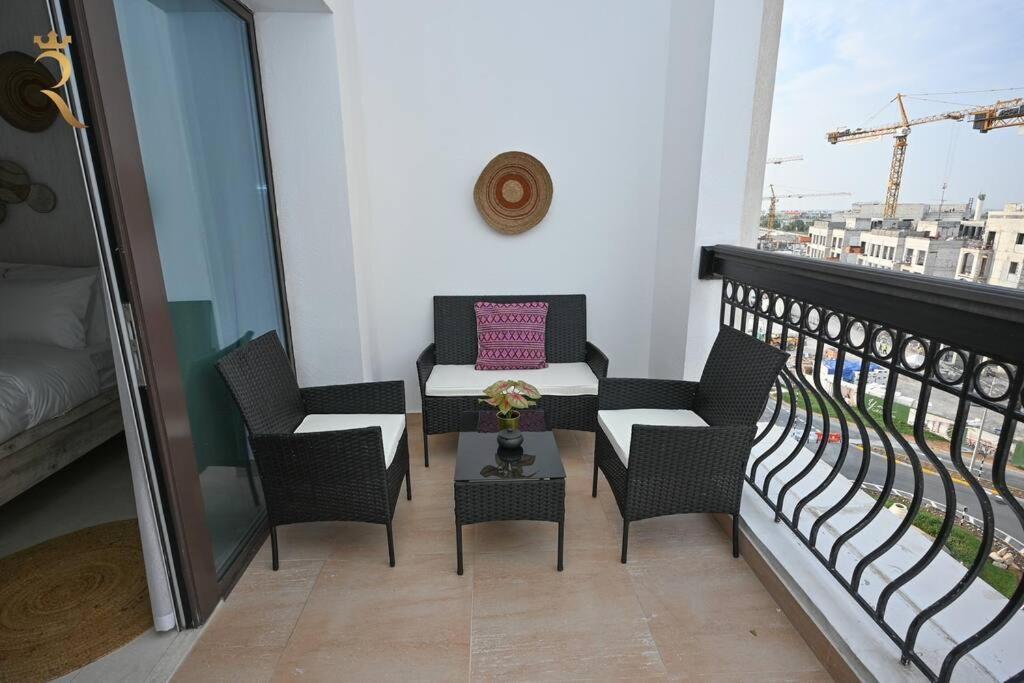 Yas Natura Bliss 1Br Apartment Абу Даби Екстериор снимка